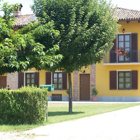 La Casa In Rivalta Villa Verduno Buitenkant foto