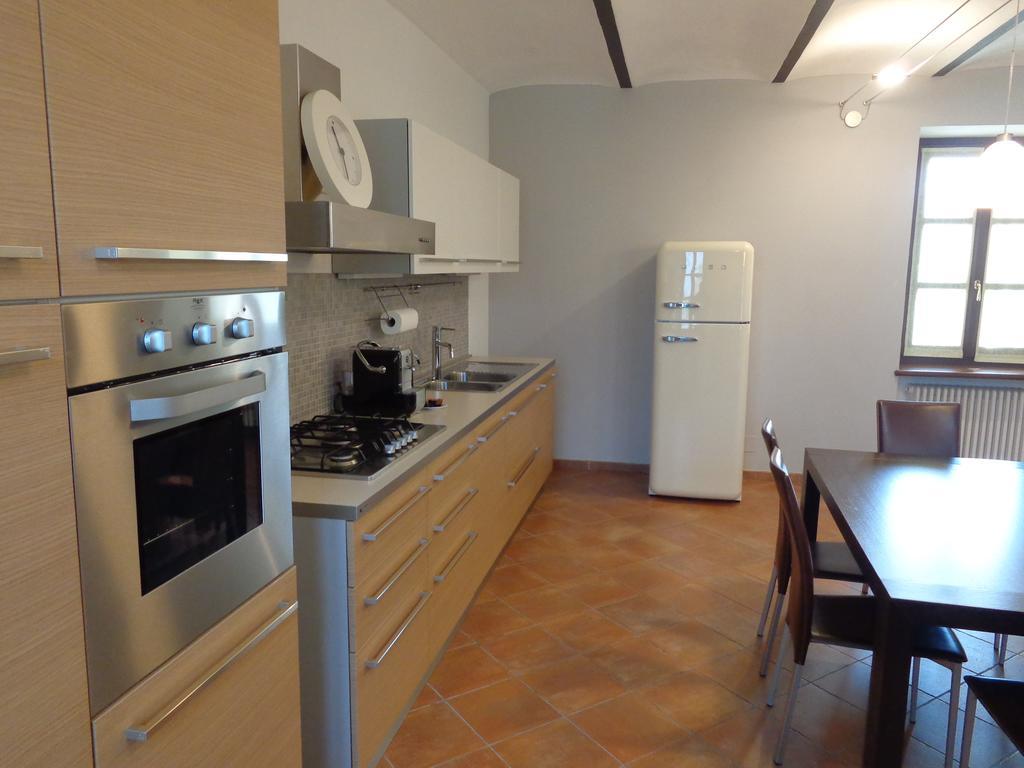 La Casa In Rivalta Villa Verduno Kamer foto